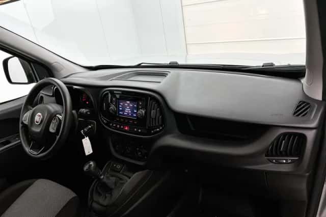 Fiat Doblò (2019) thumbnail 4