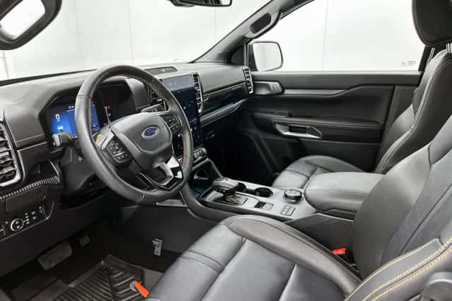 Ford Ranger (2024) thumbnail 2