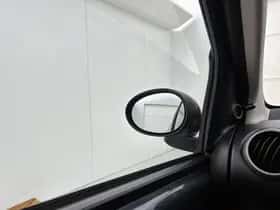 Peugeot 107 (2013) thumbnail 23