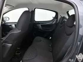 Peugeot 107 (2013) thumbnail 27