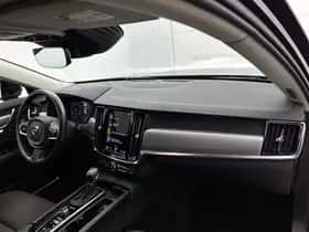 Volvo V90 (2019) thumbnail 5