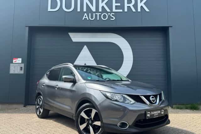 Nissan Qashqai (2015) thumbnail 3