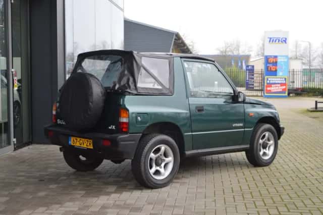 Suzuki Vitara (2001) thumbnail 4