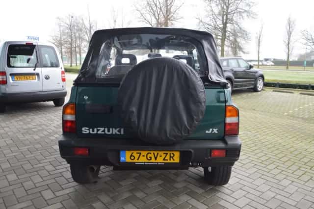 Suzuki Vitara (2001) thumbnail 5