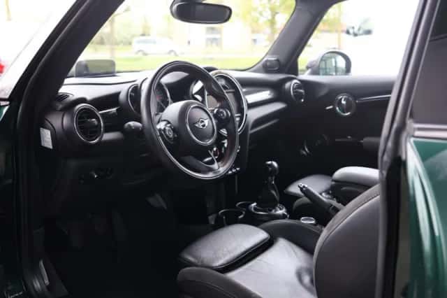 MINI Cooper (2014) thumbnail 9