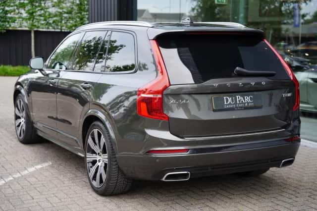 Volvo XC90 (2020) thumbnail 3