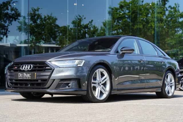 Audi S8 (2022) thumbnail 1