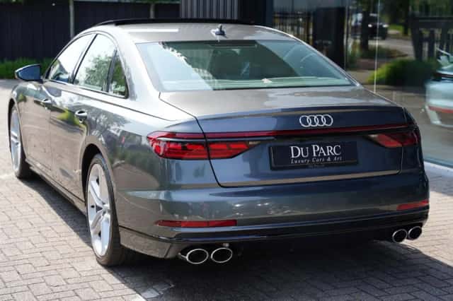 Audi S8 (2022) thumbnail 3