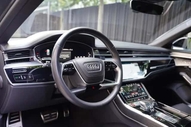 Audi S8 (2022) thumbnail 4