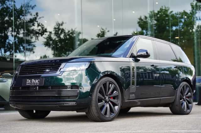 Land Rover Range Rover (2024) thumbnail 1