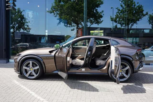 Ferrari Purosangue (2025) thumbnail 3