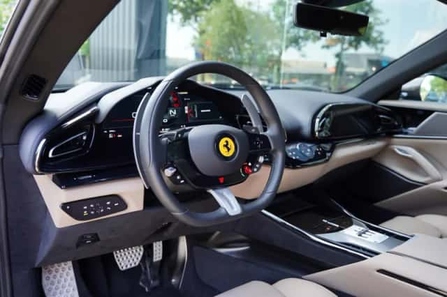 Ferrari Purosangue (2025) thumbnail 5