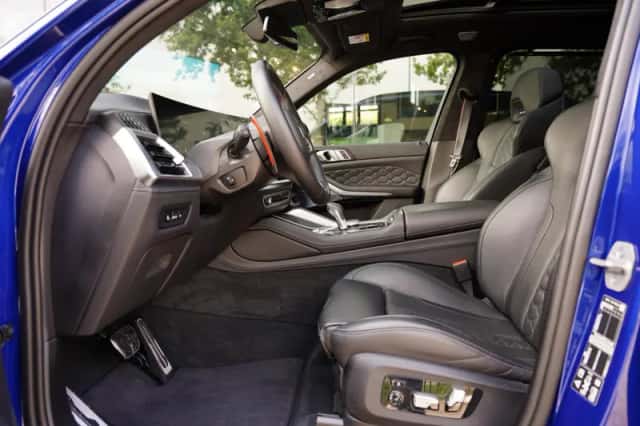 BMW X5 (2025) thumbnail 5