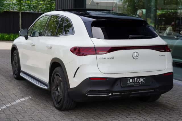 Mercedes-Benz EQE (2023) thumbnail 3