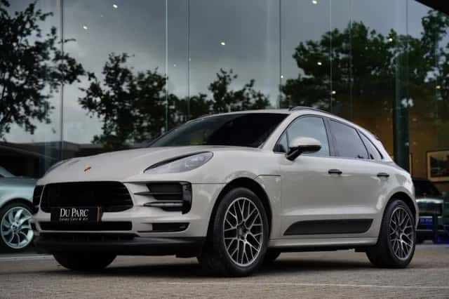 Porsche Macan (2021) thumbnail 1