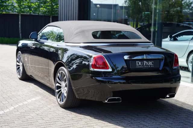 Rolls-Royce Dawn (2017) thumbnail 5