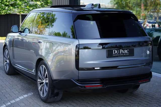 Land Rover Range Rover (2024) thumbnail 3