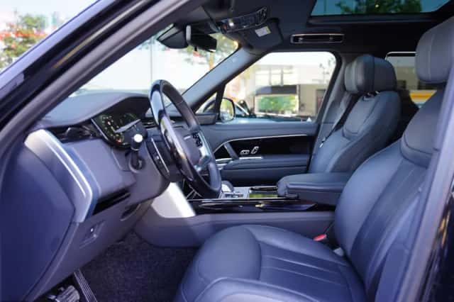 Land Rover Range Rover (2025) thumbnail 5