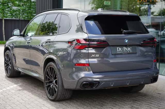 BMW X5 (2025) thumbnail 3