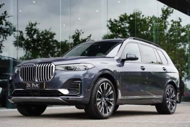 BMW X7 (2019) thumbnail 1