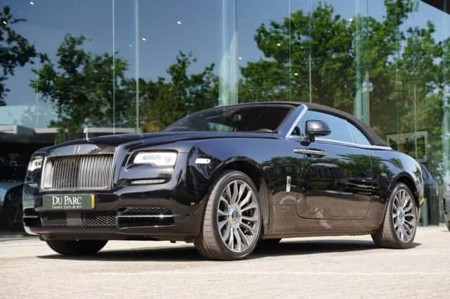 Rolls-Royce Dawn (2017) thumbnail 2