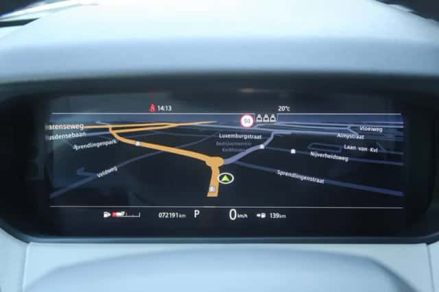 Land Rover Range Rover Velar (2019) thumbnail 5