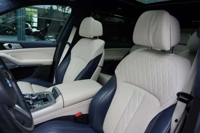 BMW X7 (2019) thumbnail 6