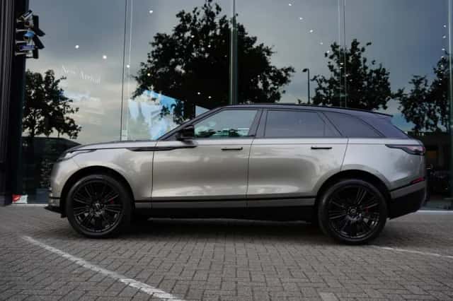 Land Rover Range Rover Velar (2019) thumbnail 2
