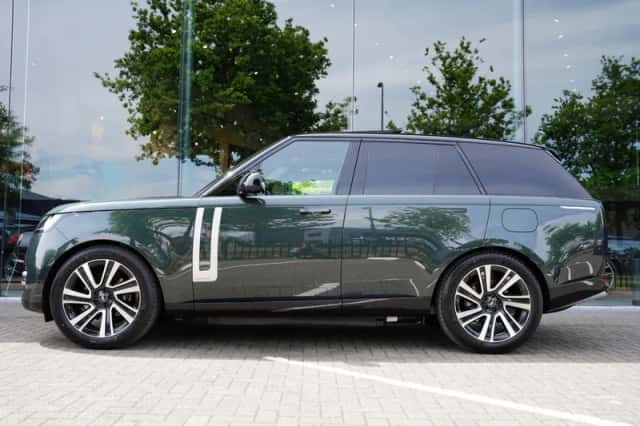 Land Rover Range Rover (2025) thumbnail 2