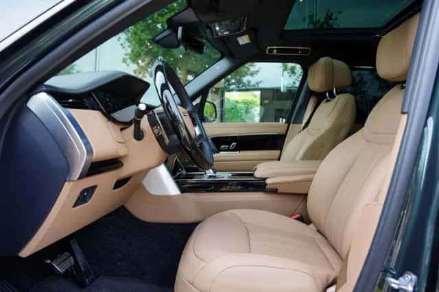 Land Rover Range Rover (2025) thumbnail 5