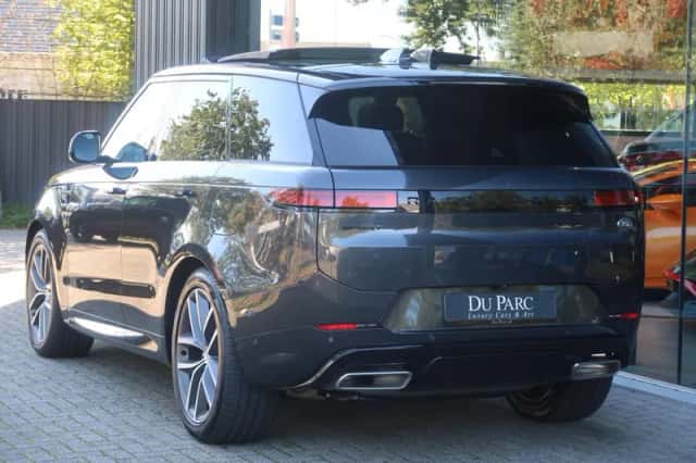 Land Rover Range Rover Sport (2026) thumbnail 3