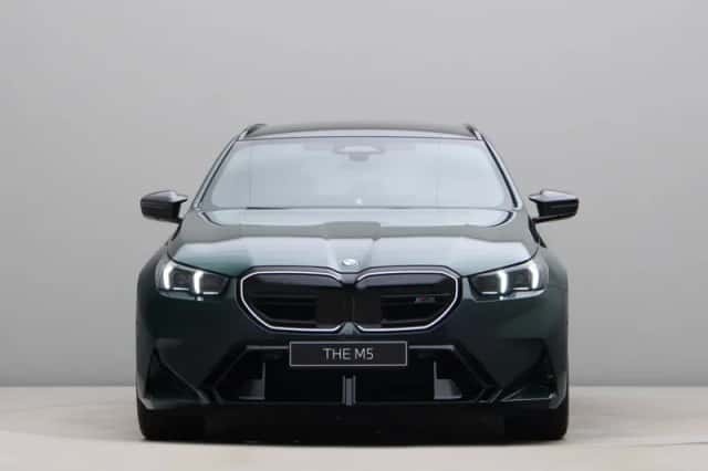 BMW M5 (2026) thumbnail 2