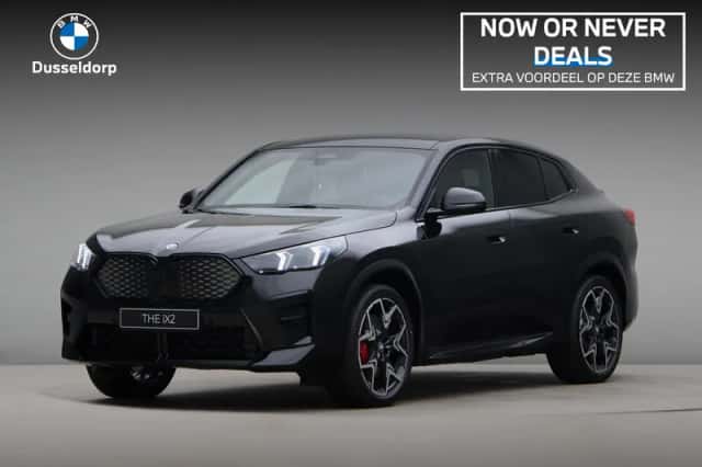 BMW iX2 (2026) thumbnail 1
