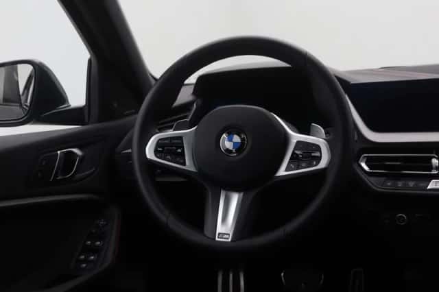 BMW 1-Serie (2024) thumbnail 2
