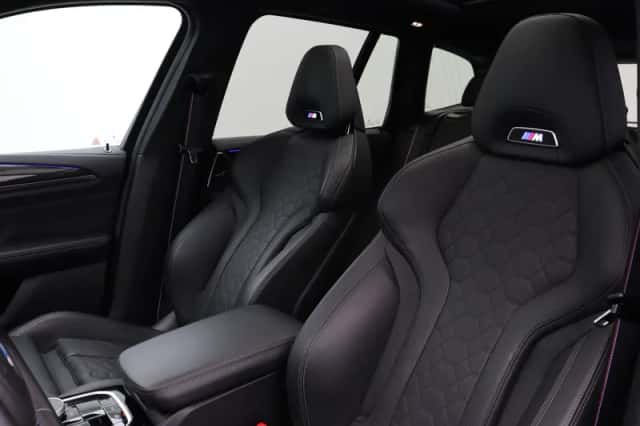 BMW X3 (2023) thumbnail 5