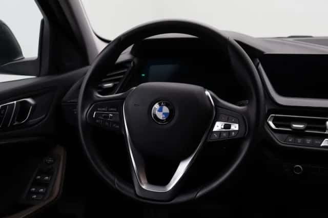 BMW 1-Serie (2023) thumbnail 2