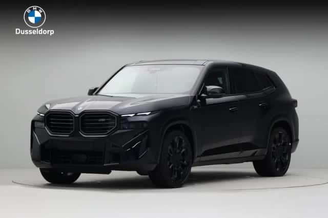 BMW XM (2026) thumbnail 1