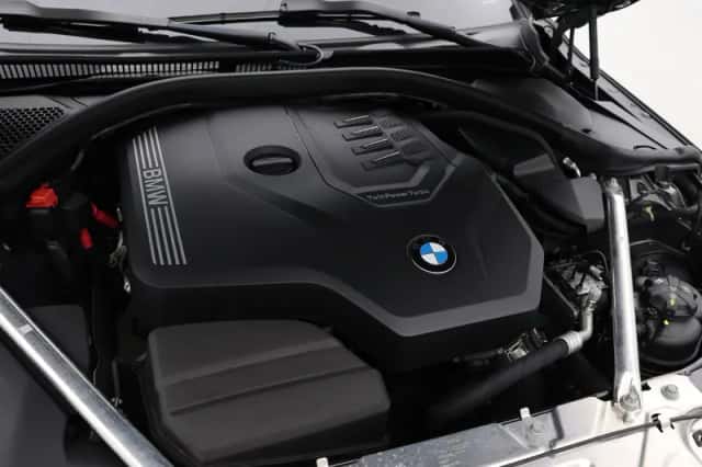 BMW 4-Serie (2024) thumbnail 5