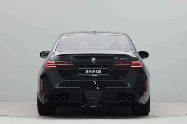 BMW M5 (2026) thumbnail 6