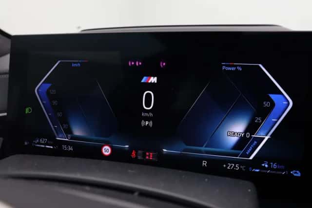 BMW X5 (2023) thumbnail 3
