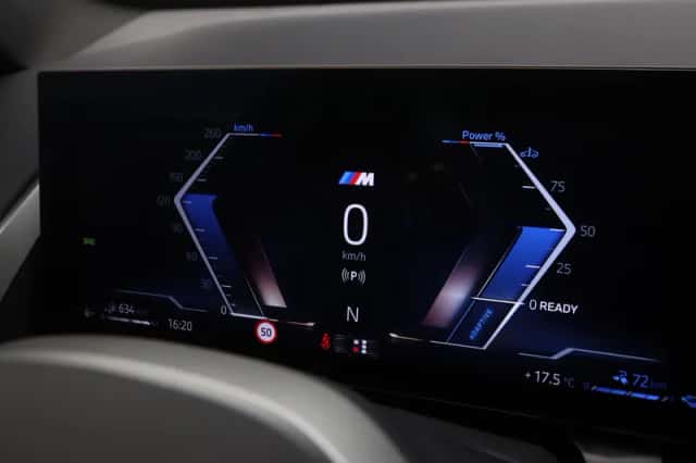 BMW X3 (2025) thumbnail 3