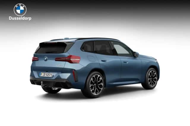 BMW X3 (2026) thumbnail 2