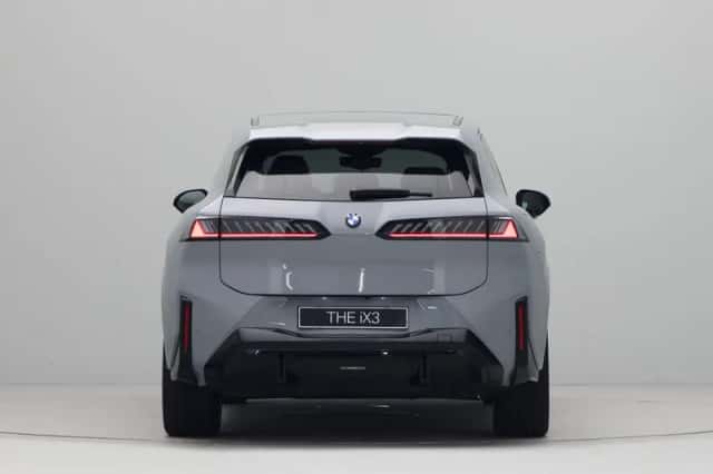 BMW iX3 (2026) thumbnail 6