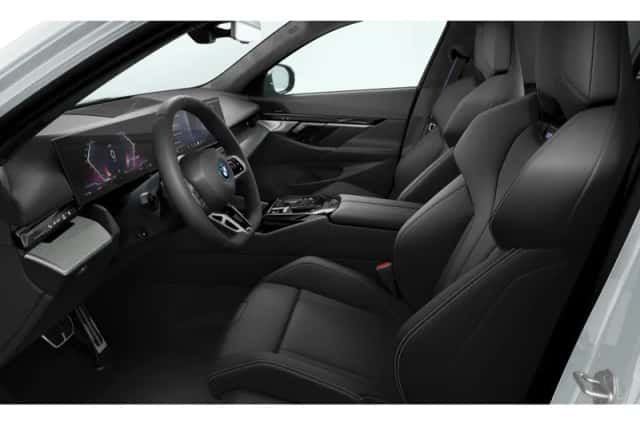 BMW i5 (2026) thumbnail 4