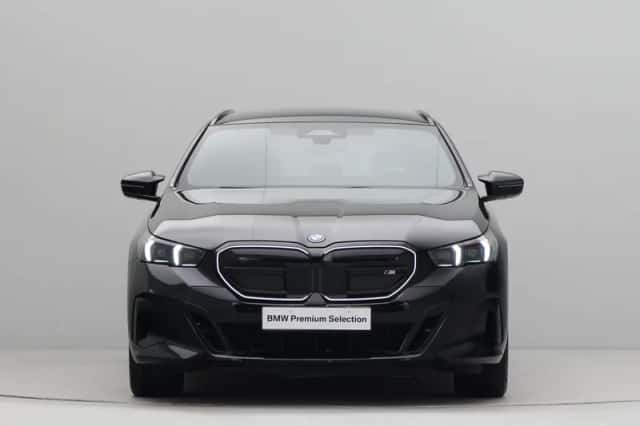 BMW i5 (2025) thumbnail 2