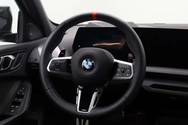BMW 1-Serie (2024) thumbnail 2