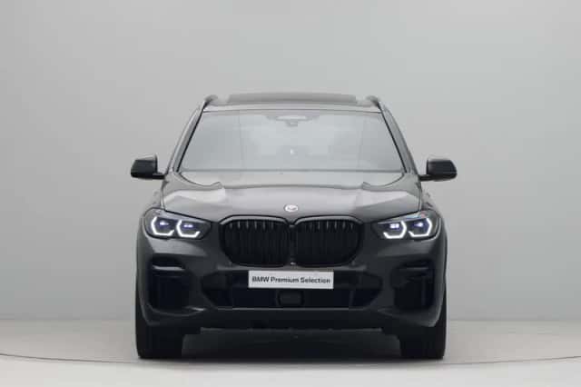BMW X5 (2023) thumbnail 6