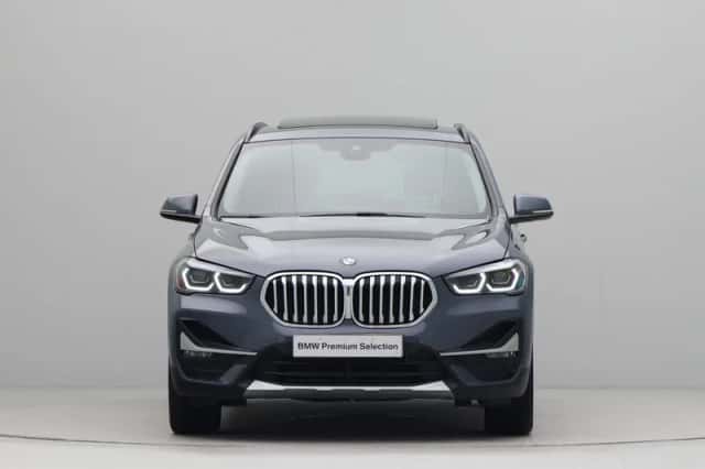 BMW X1 (2021) thumbnail 2