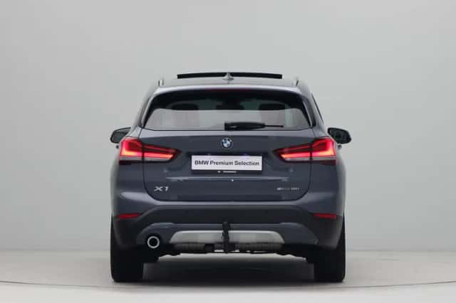 BMW X1 (2021) thumbnail 6