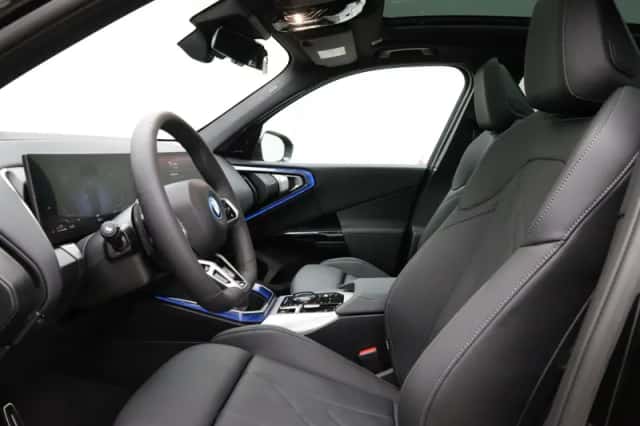 BMW X3 (2026) thumbnail 5